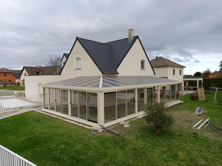 VERAN TROYES - Concessionnaire Akéna Vérandas Grand Est