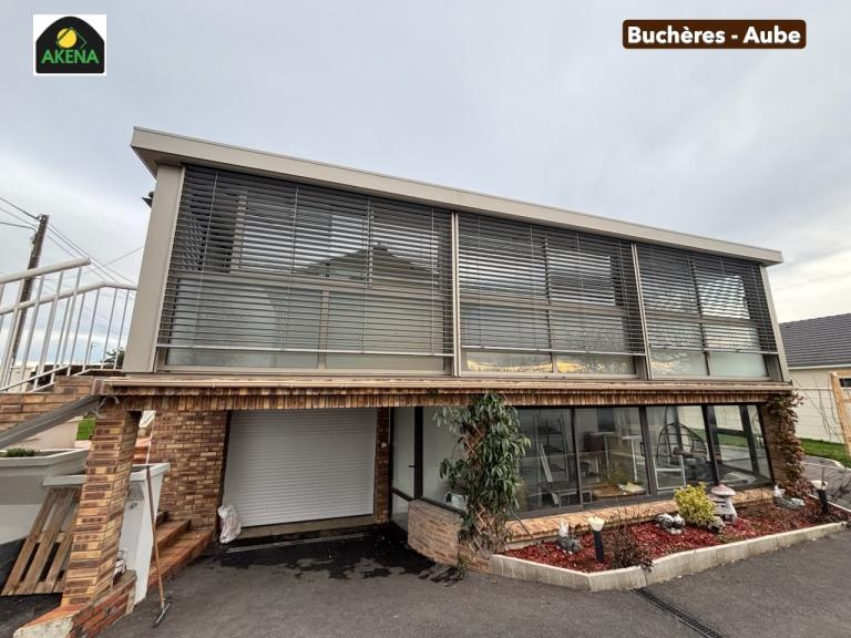 Les meilleures solutions de protection solaire extérieure pour les vérandas, pergolas et carports AKENA à Troyes, Saint-André-les-Vergers et Nogent-sur-Seine